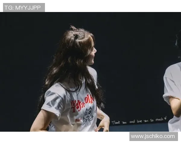 林允儿与足球明星的浪漫故事揭示了爱情与运动的完美结合